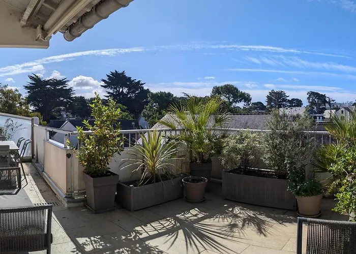 Duplex Terrasse Place Du Marche