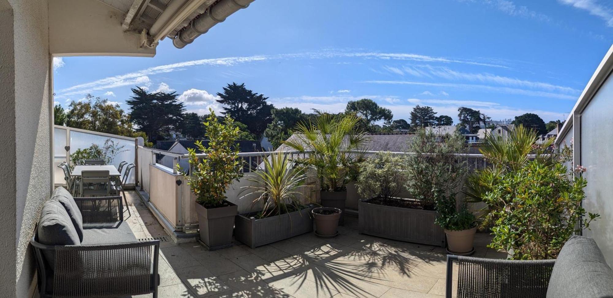Duplex Terrasse Place Du Marche Apartment